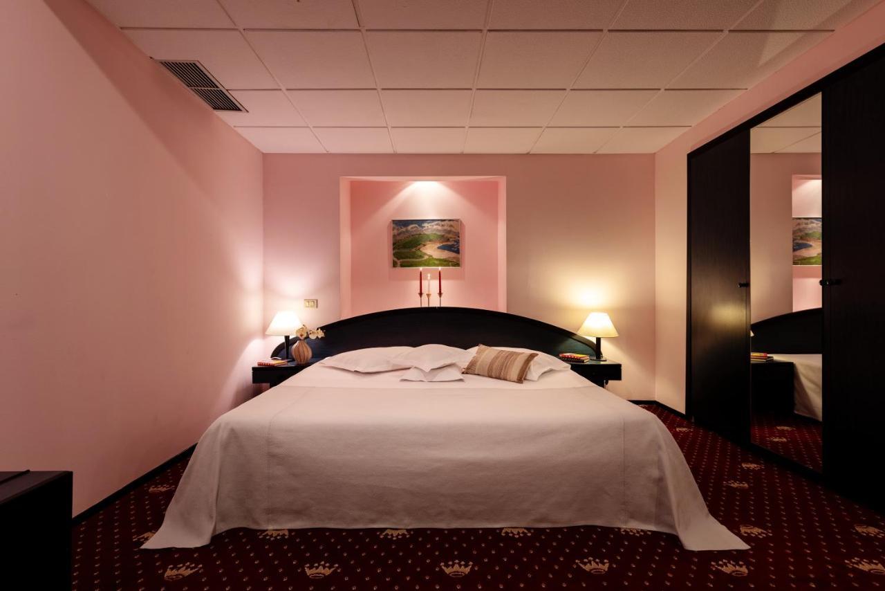 Hotel Mara Sinaia Ngoại thất bức ảnh