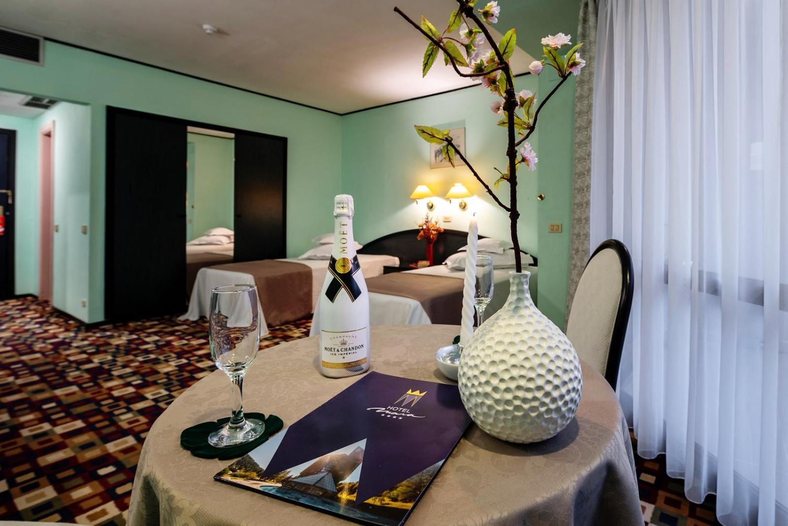 Hotel Mara Sinaia Ngoại thất bức ảnh